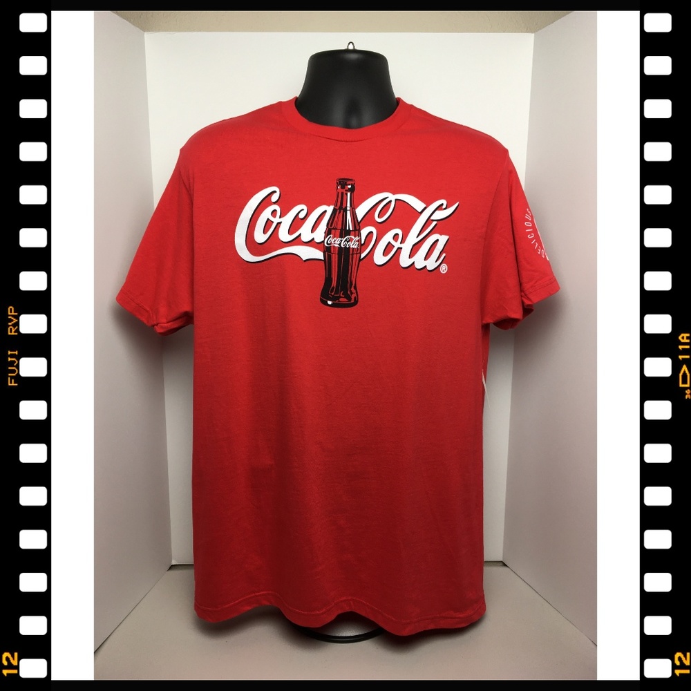 NWT~T-Shirt~Coca~Cola~Bottle~